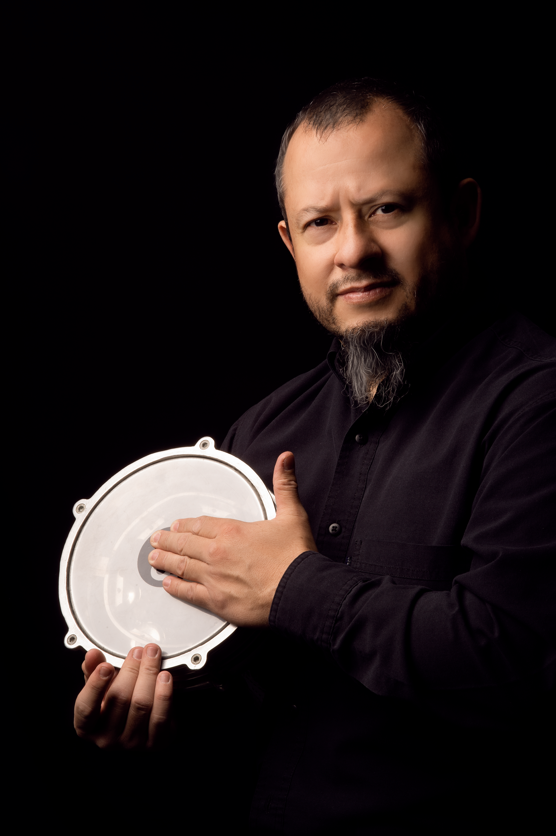 42. Jacobo León